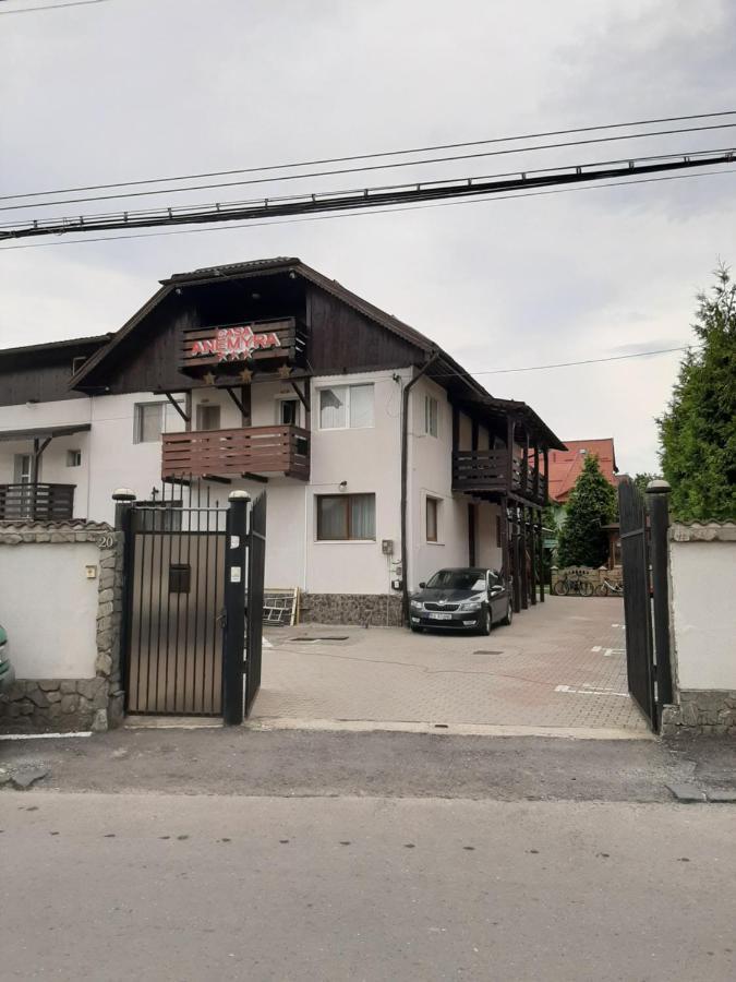 Hotel Casa Anemyra Săcele Exterior foto